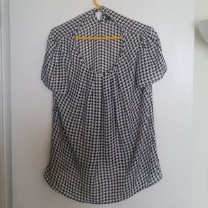 HOUNDSTOOTH BLOUSE